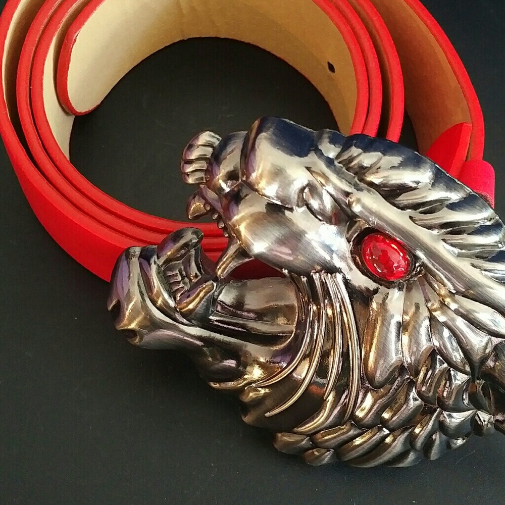 Belt buckle